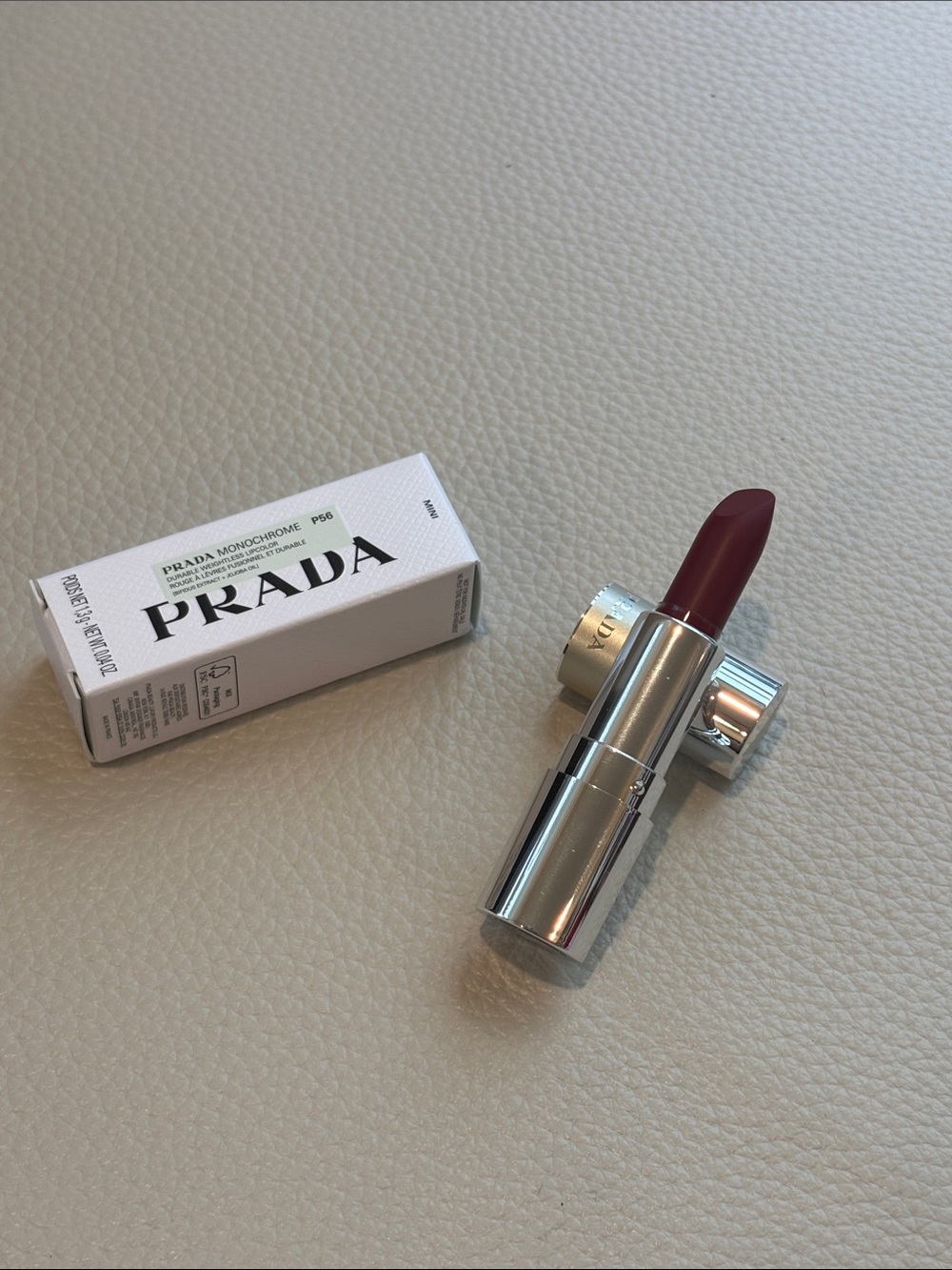 Prada hyper matte Lipstick （P56 monochrome) travel size